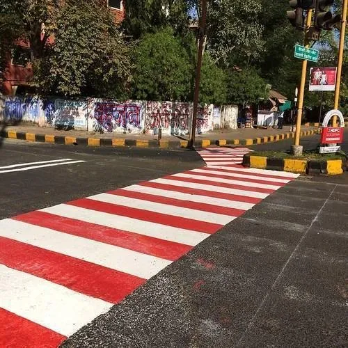 cold-plastic-road-marking-material-500x500